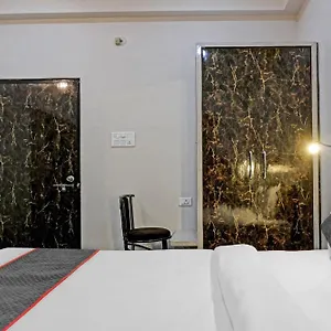 4* Hotel Townhouse Navneeta Grand